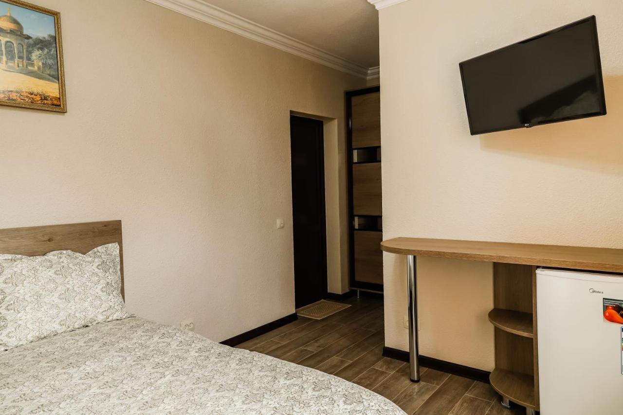 Hotel Konus Falesti Eksteriør billede